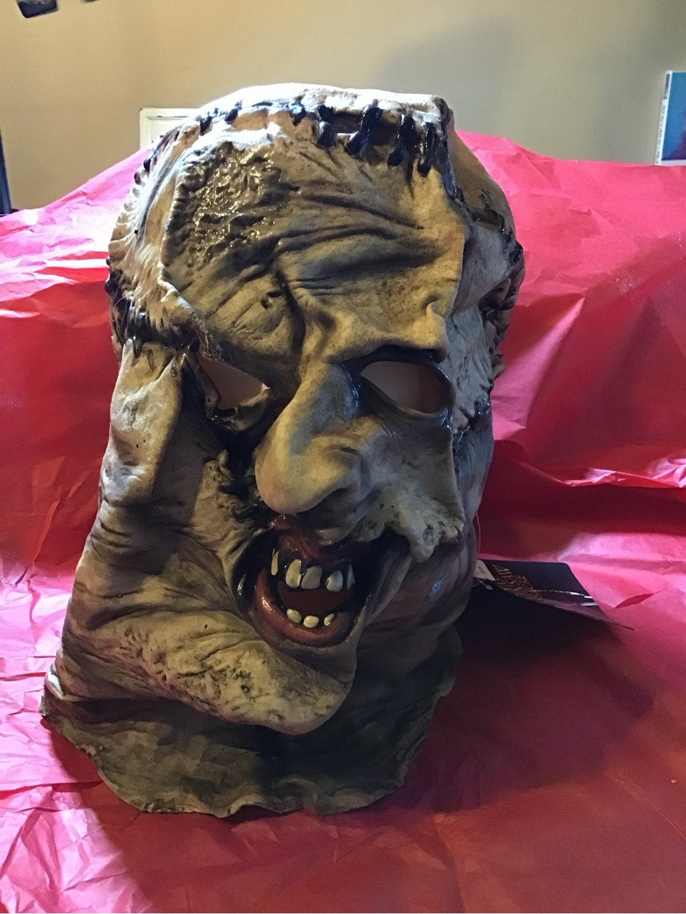 Leatherface latex mask Texas chainsaw massacre Halloween new prod vintage